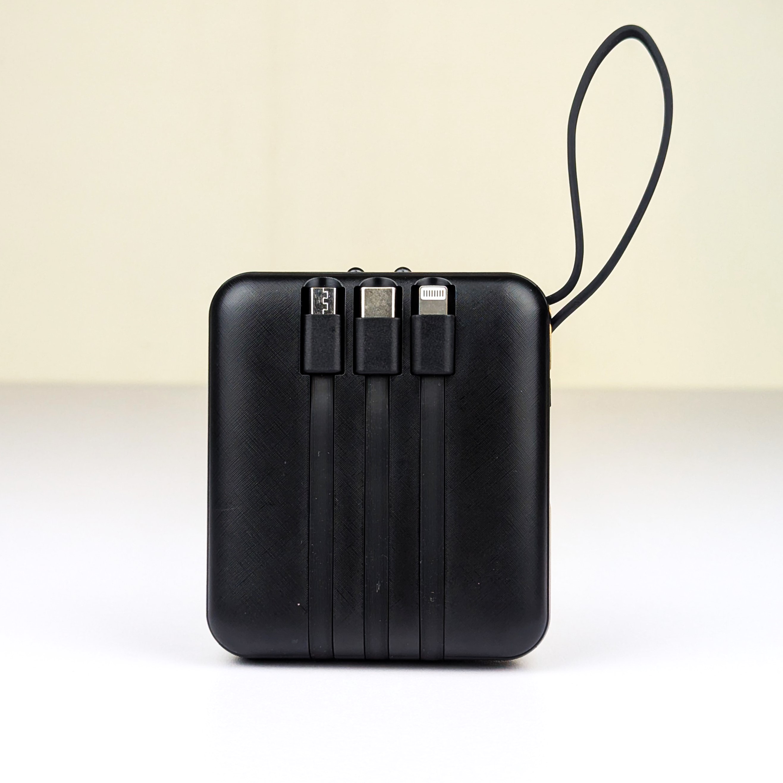 Smart Fast Charge Power Bank (10000mAh, Multi Cable Built-in)